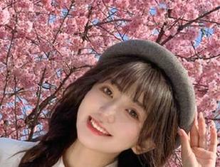 “Poppa Chan校服”写真魅力：无圣光下，图片中的校园青春飞扬与自由.txt